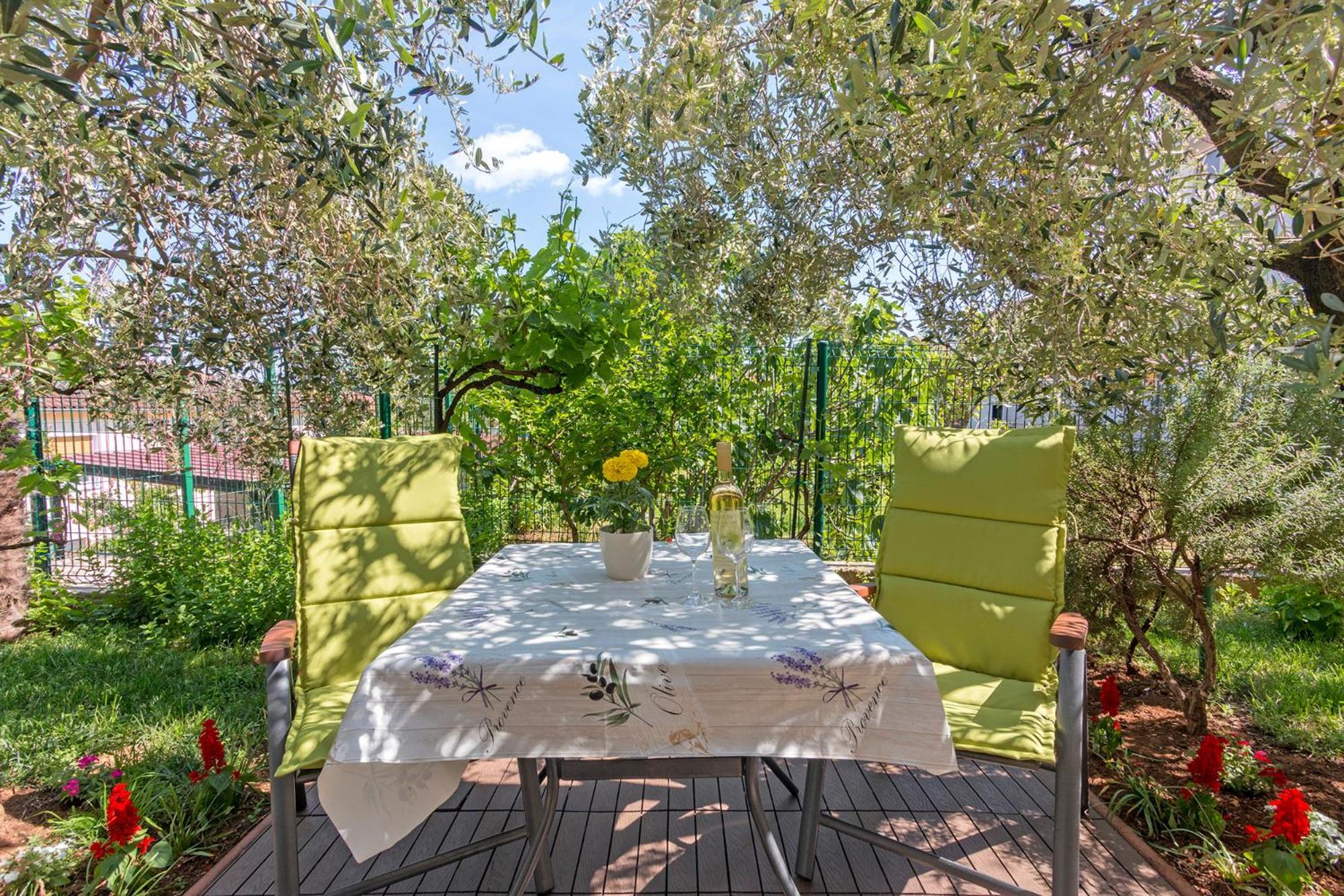 Studio Apartment Oliva Pula Exterior photo
